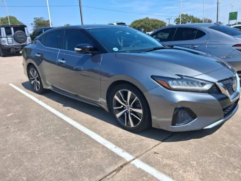 Photos of 2019 Nissan Maxima 3.5 SV for sale in Plano, TX at Autos of Dallas - Plano