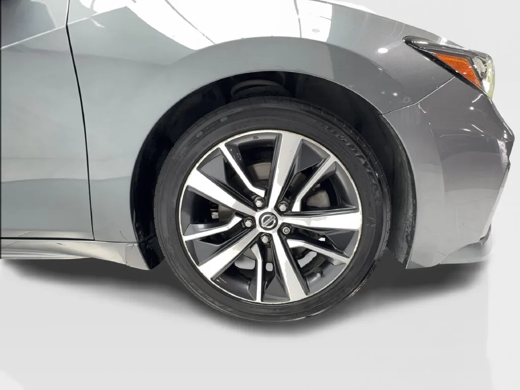 Nissan Maxima photo 16