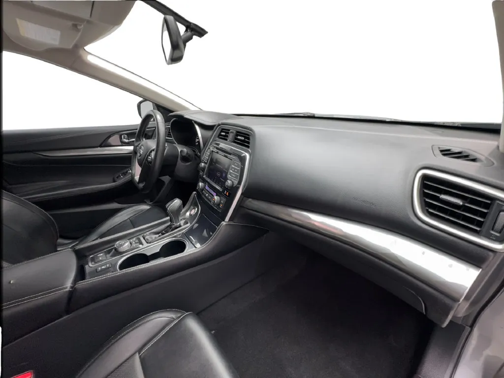Nissan Maxima photo 39