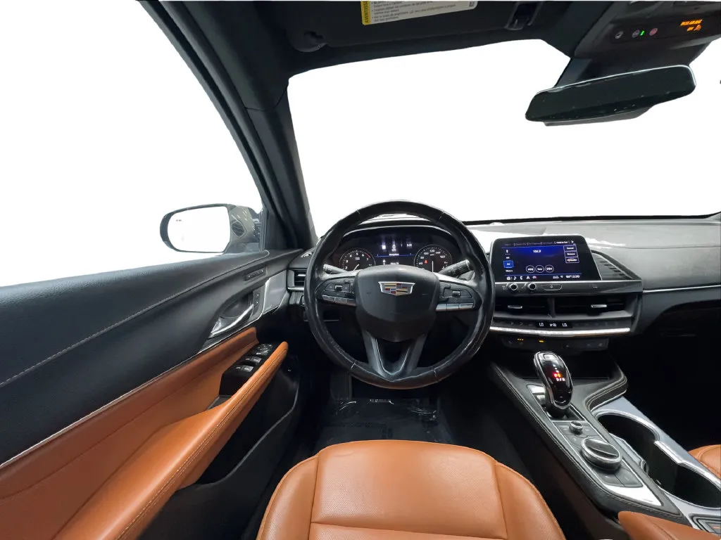 Cadillac CT4 photo 33