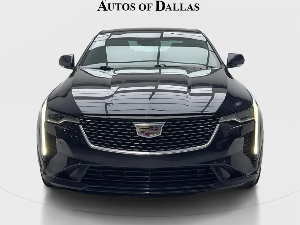 Cadillac CT4 photo 4
