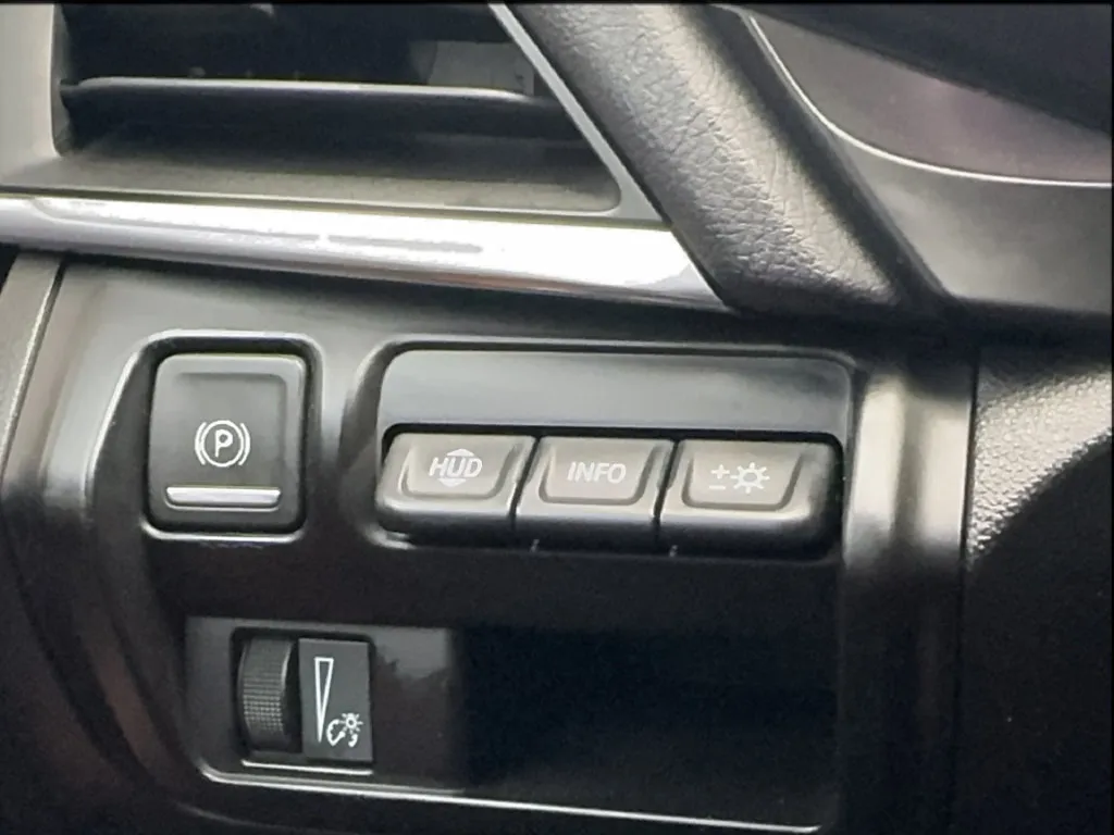 Cadillac CT4 photo 41