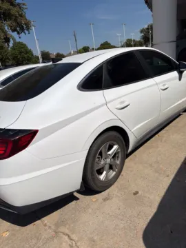 More photos of 2022 Hyundai Sonata SE at Autos of Dallas - Plano, TX