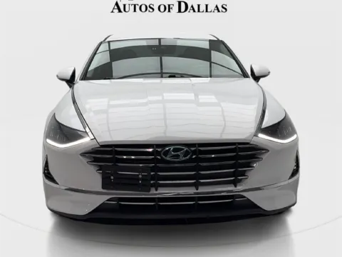 More photos of 2022 Hyundai Sonata SE at Autos of Dallas - Plano, TX