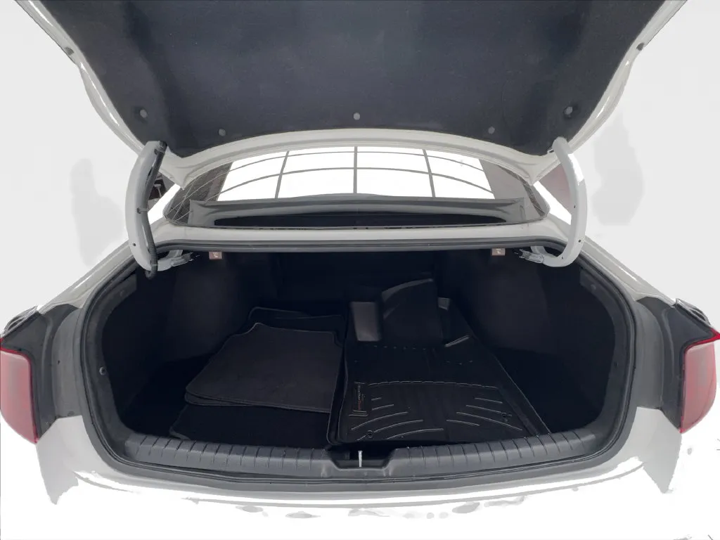 Hyundai Sonata photo 18