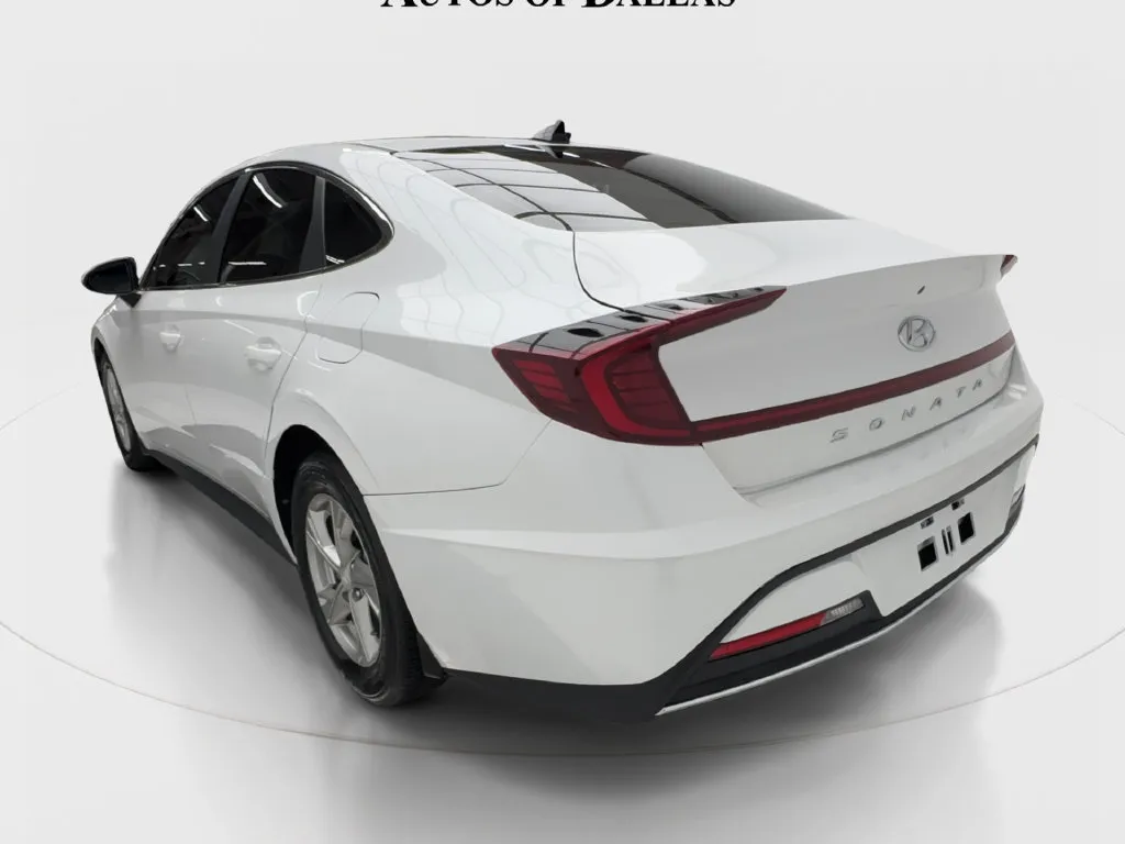 Hyundai Sonata photo 6