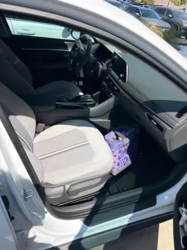 More photos of 2022 Hyundai Sonata SE at Autos of Dallas - Plano, TX