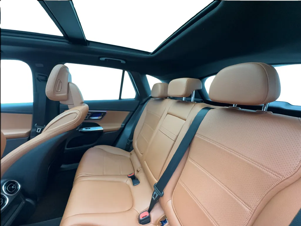 Mercedes-Benz GLC photo 26