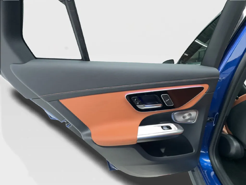 Mercedes-Benz GLC photo 27