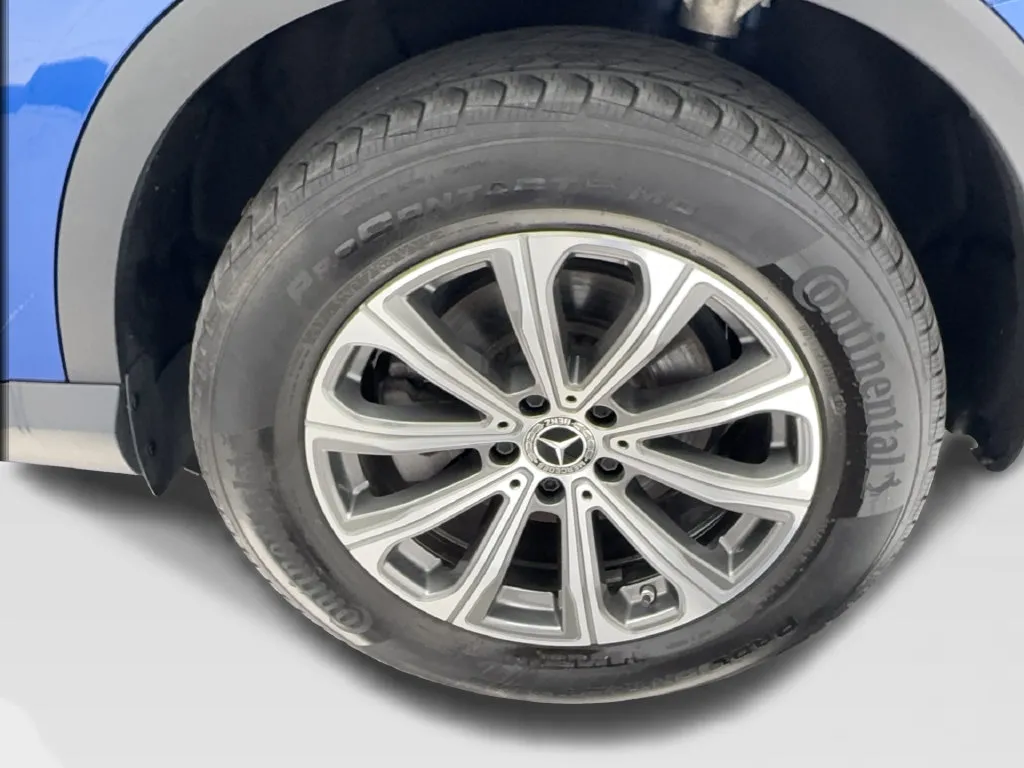 Mercedes-Benz GLC photo 14