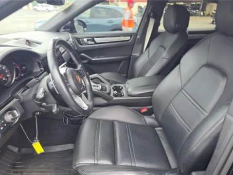 More photos of 2022 Porsche Cayenne Coupe Platinum Edition at Autos of Dallas - Plano, TX