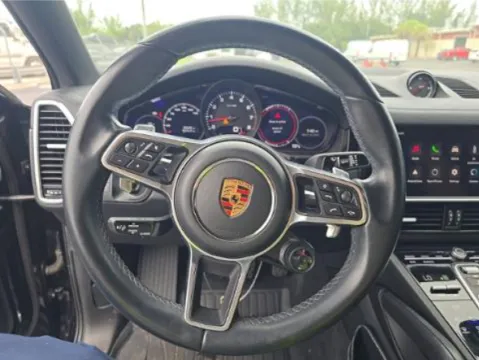 More photos of 2022 Porsche Cayenne Coupe Platinum Edition at Autos of Dallas - Plano, TX