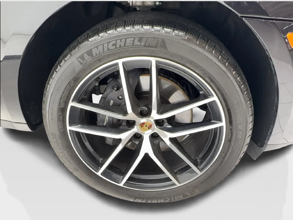 Porsche Macan photo 15