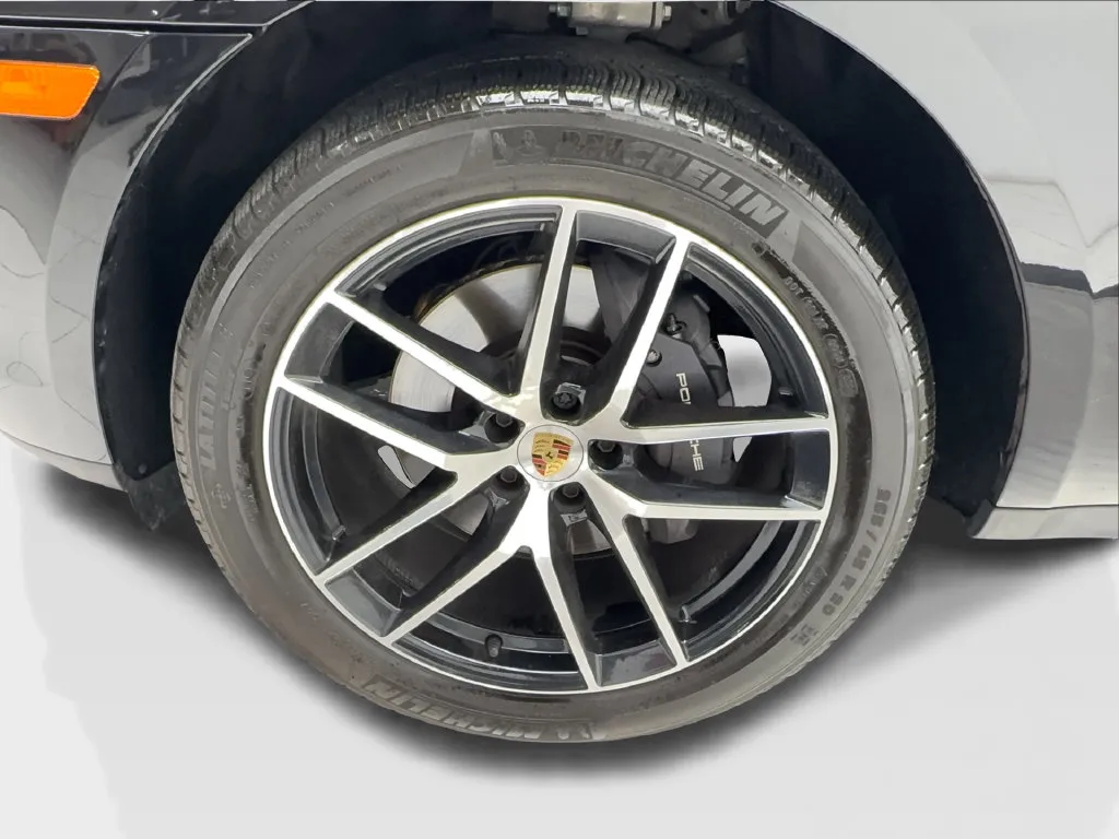 Porsche Macan photo 14