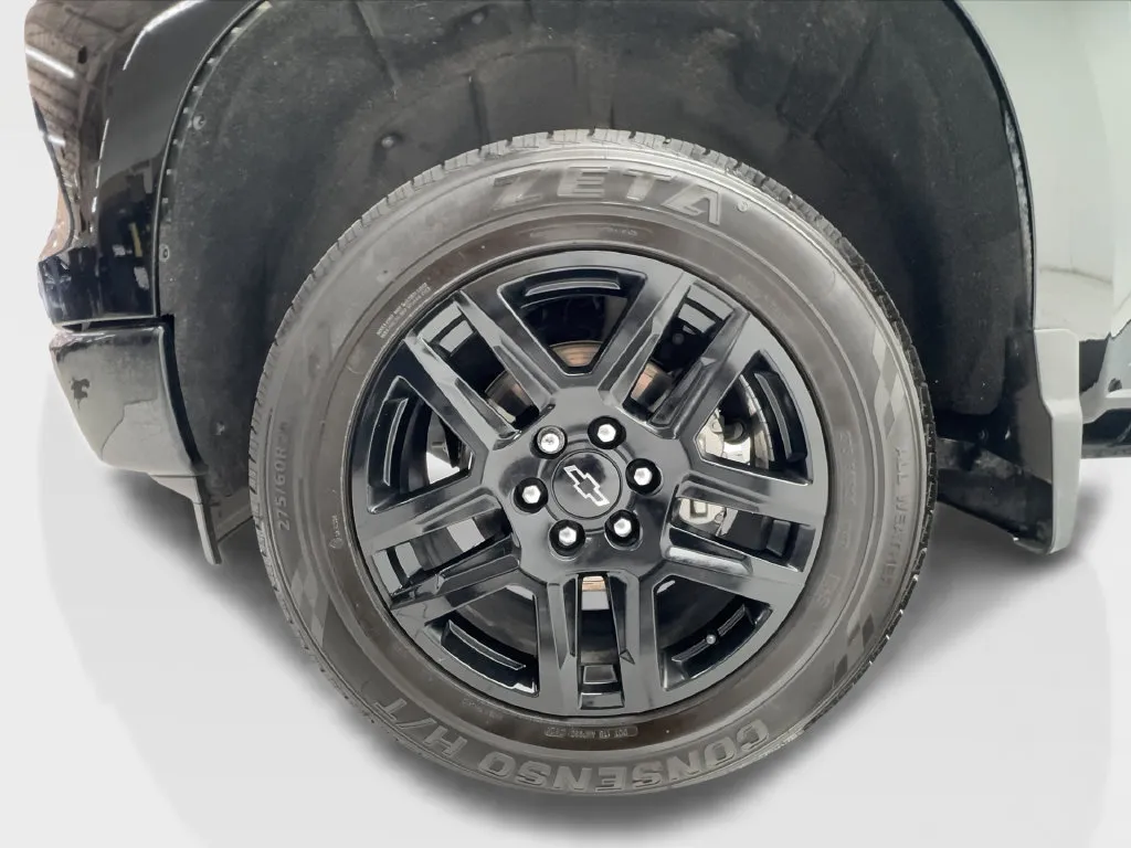 Chevrolet Silverado photo 12