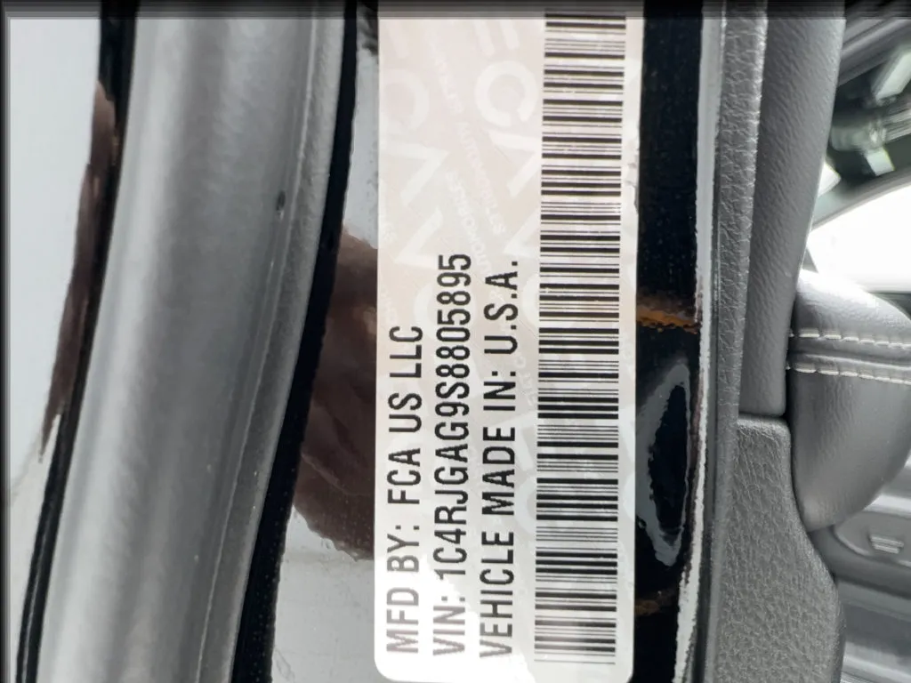 Jeep Grand Cherokee photo 52