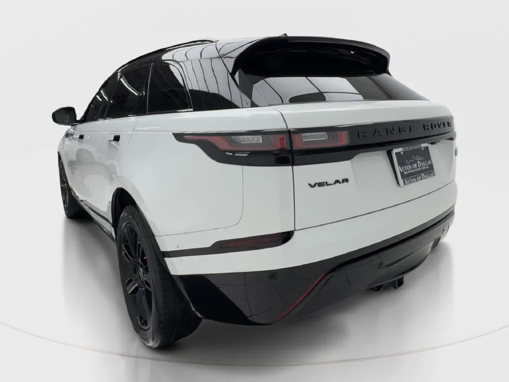 Land Rover Range Rover Velar photo 8
