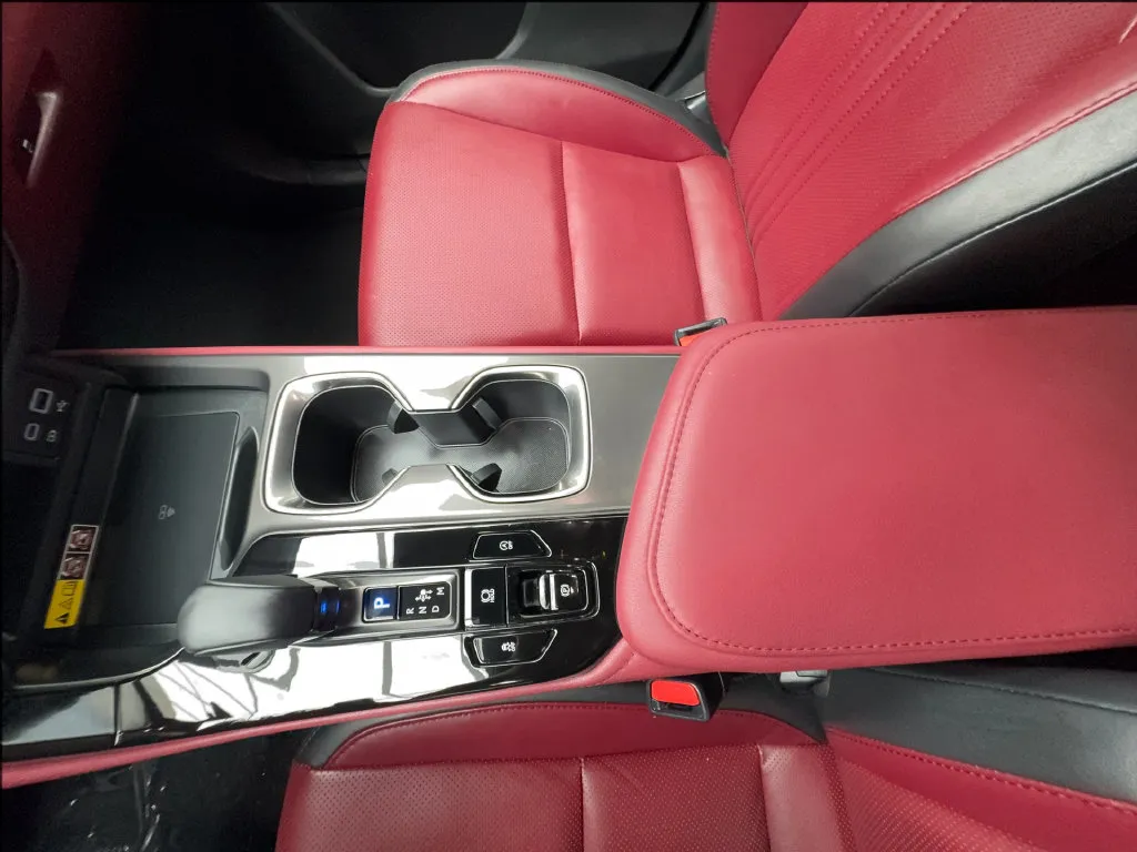 Lexus NX photo 52