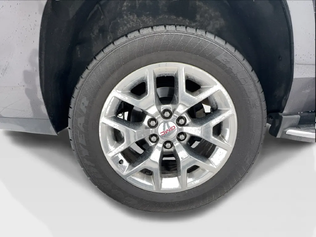 GMC Yukon photo 15