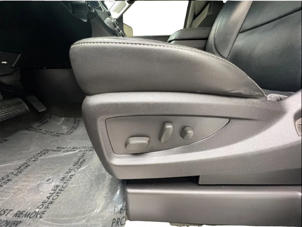 GMC Yukon photo 28