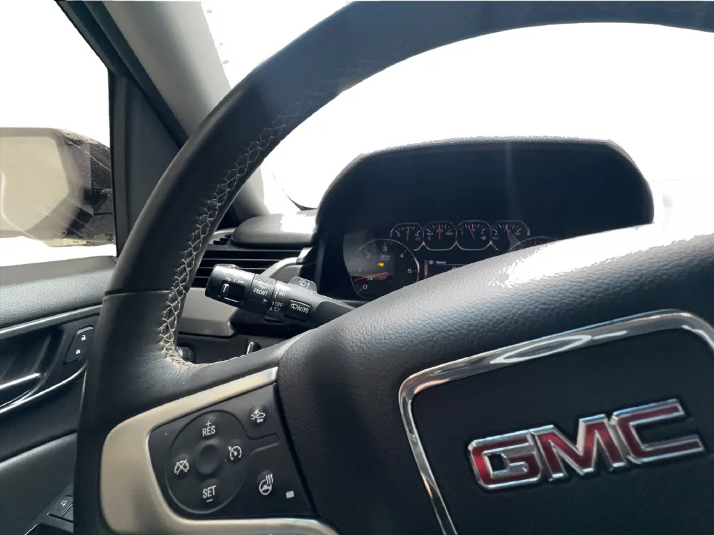 GMC Yukon photo 51