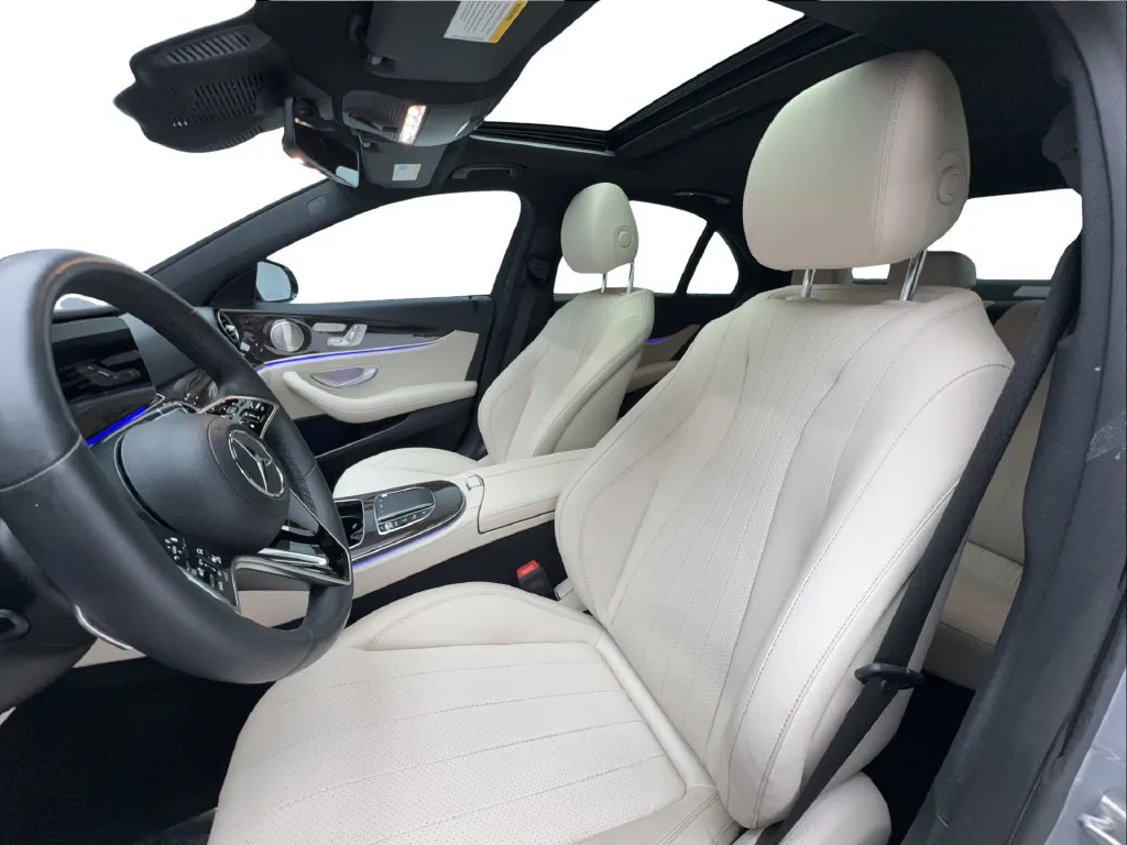 Mercedes-Benz E-Class photo 21