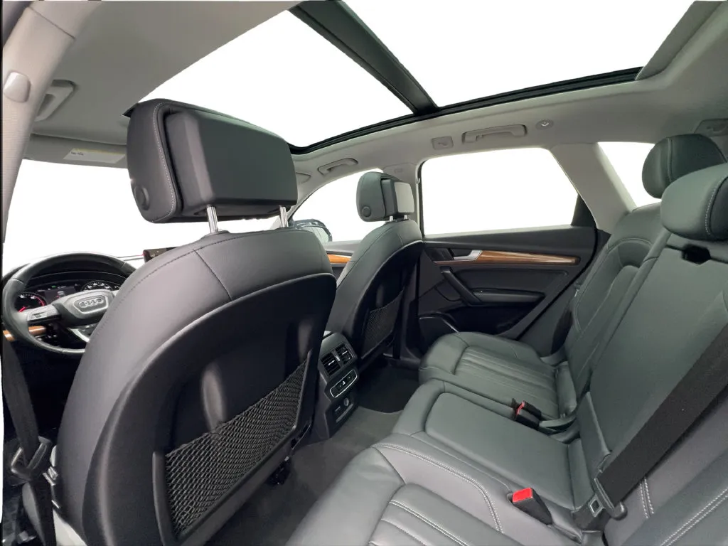 Audi Q5 photo 27