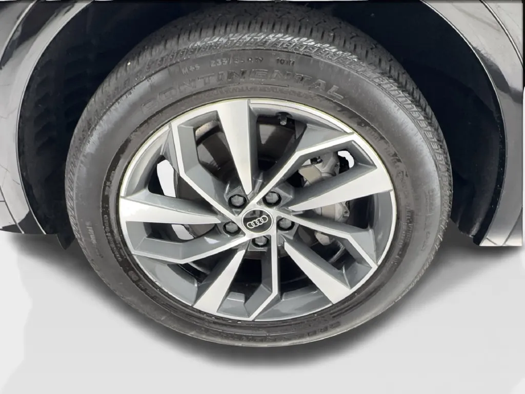 Audi Q5 photo 15