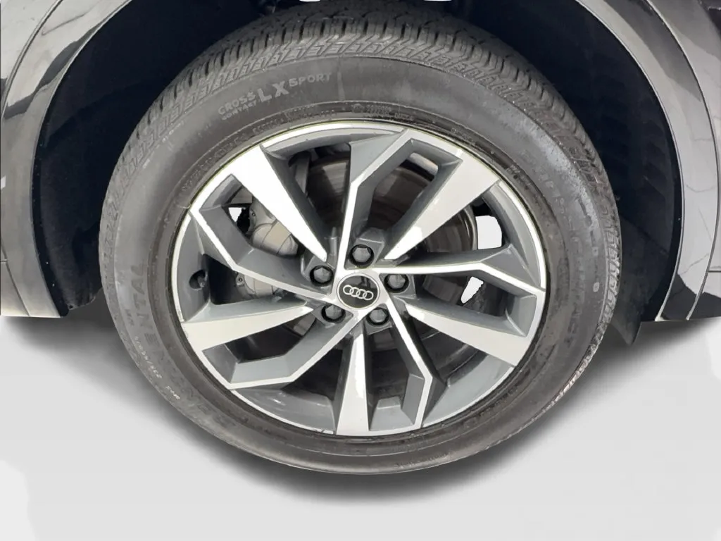 Audi Q5 photo 16