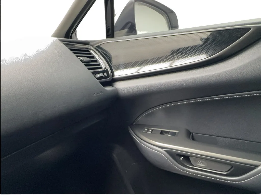Lexus NX photo 50
