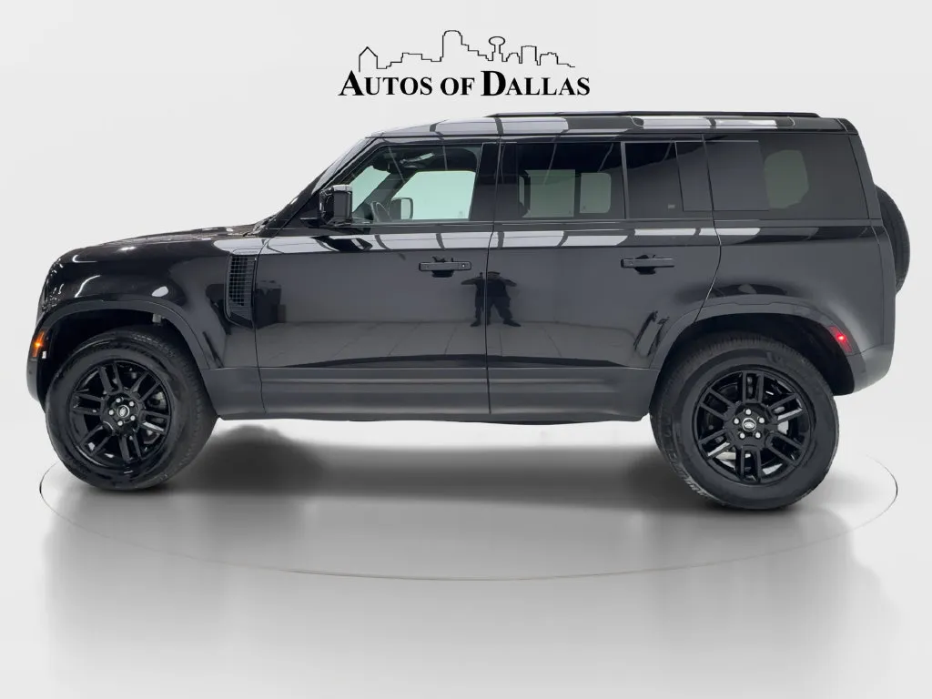 Land Rover Defender photo 6