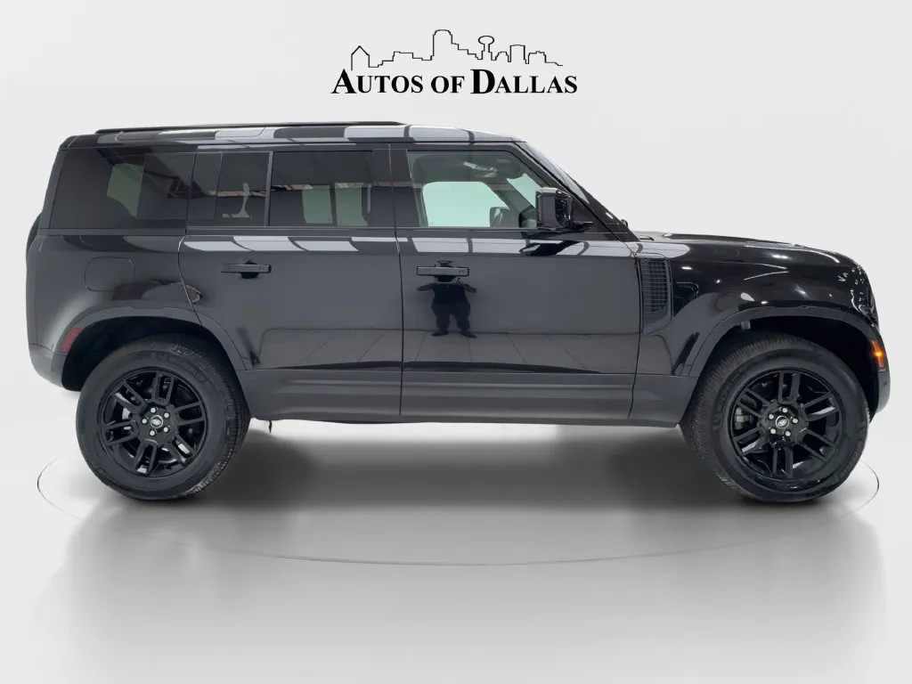 Land Rover Defender photo 7