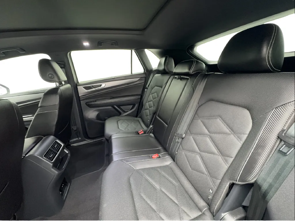 Volkswagen Atlas Cross Sport photo 26