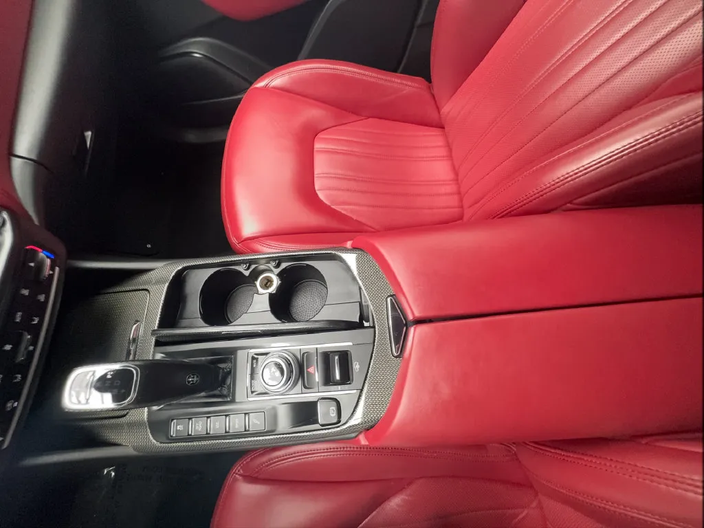 Maserati Levante photo 48