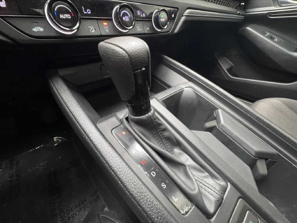 Honda Accord photo 45