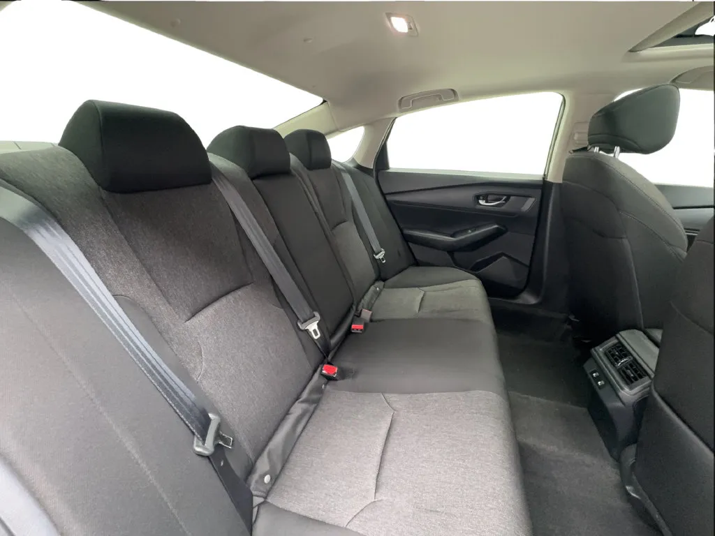 Honda Accord photo 33