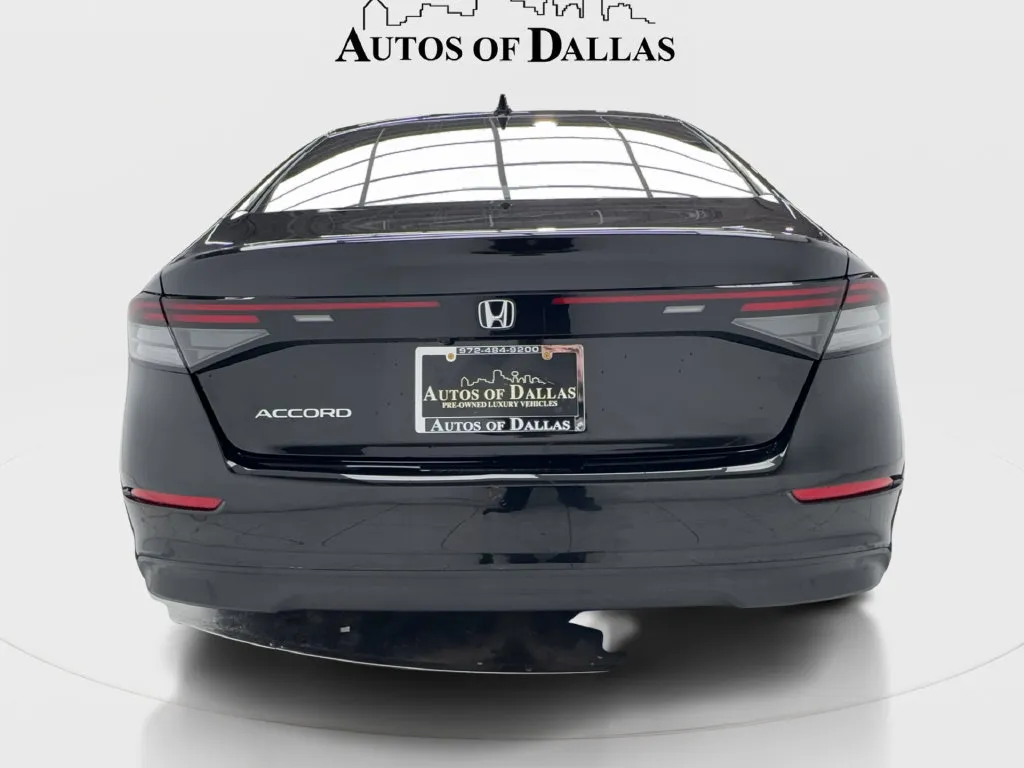 Honda Accord photo 7
