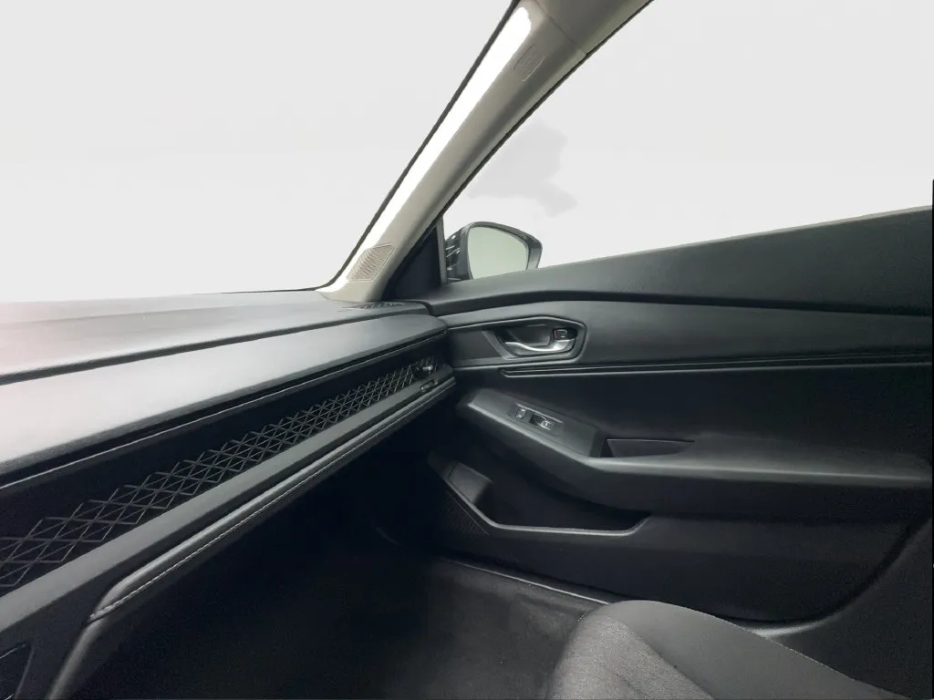 Honda Accord photo 42