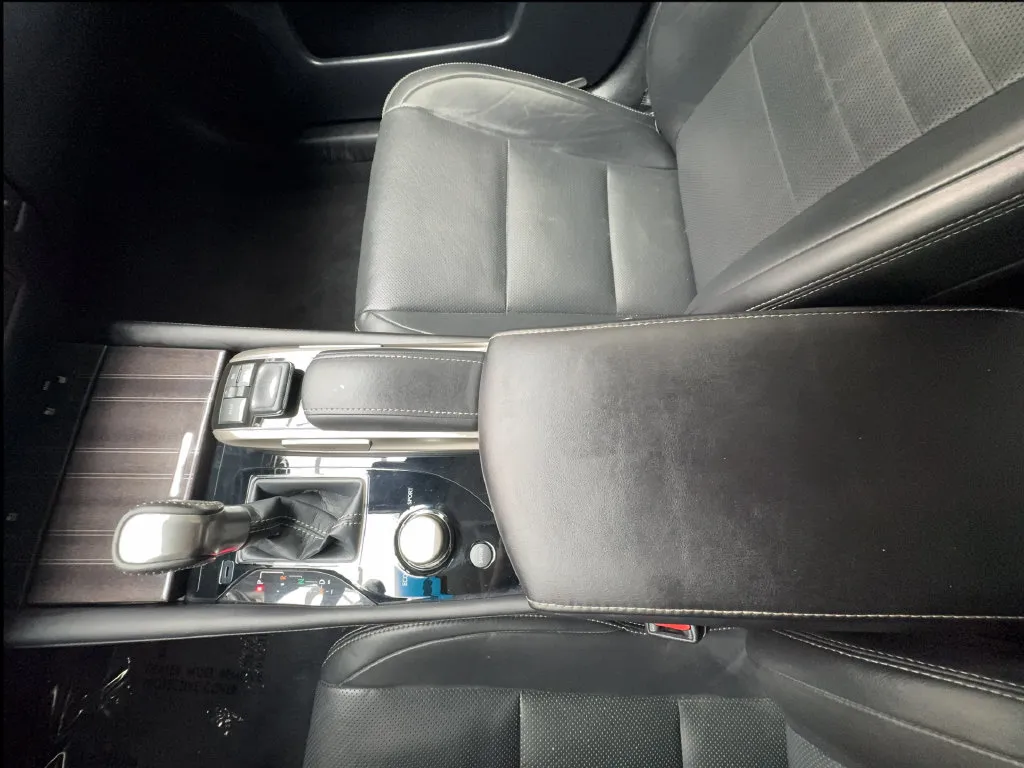 Lexus GS photo 52