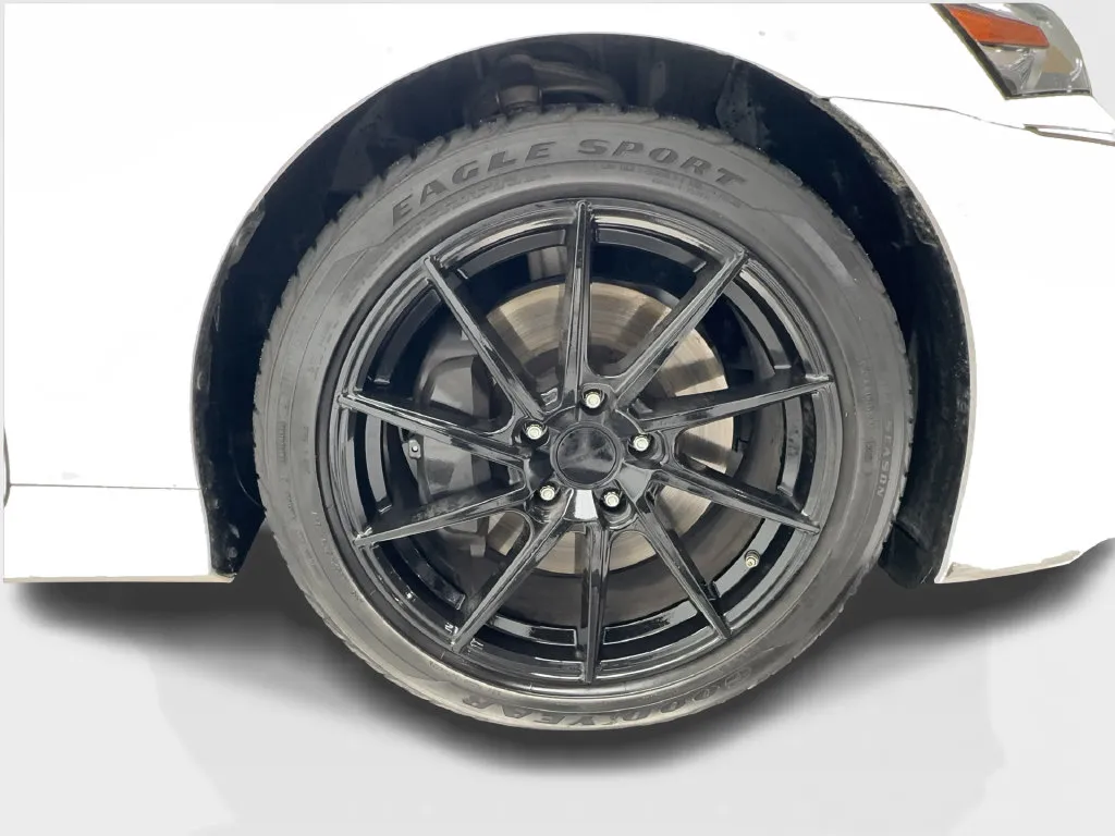 Lexus GS photo 18