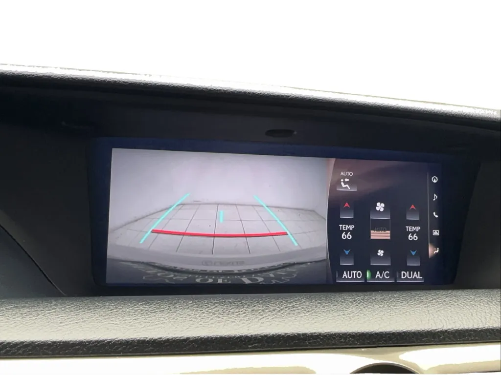 Lexus GS photo 55