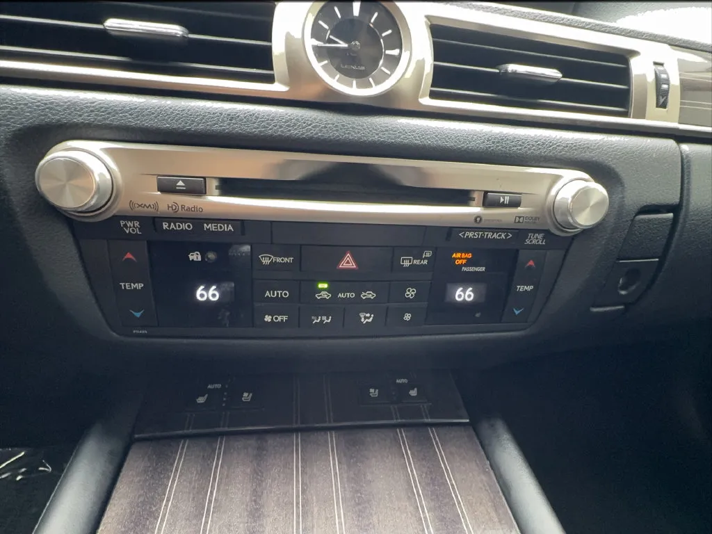 Lexus GS photo 51