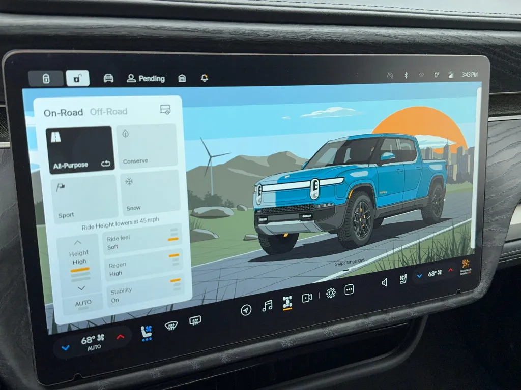 Rivian R1T photo 26