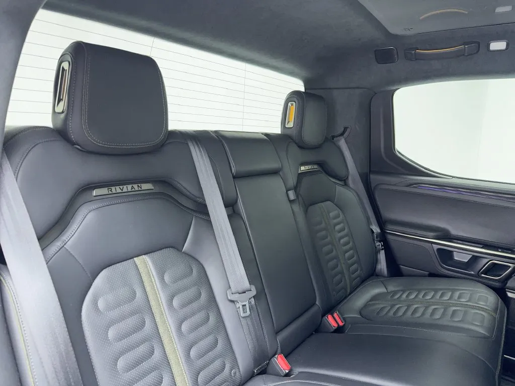 Rivian R1T photo 47