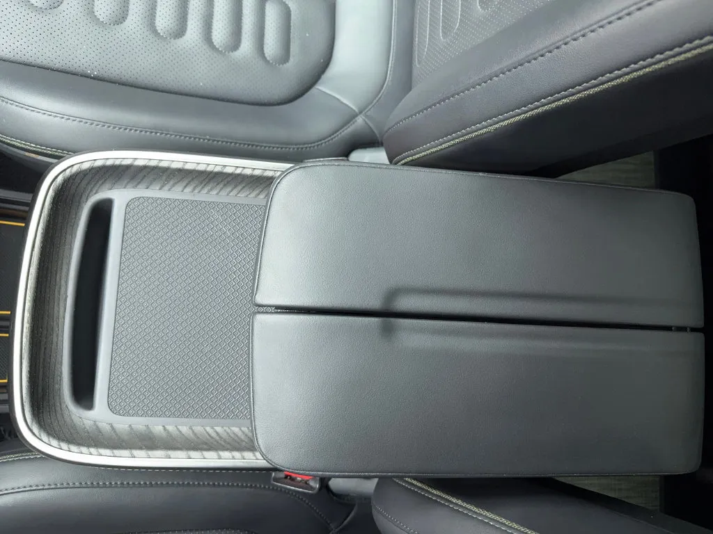 Rivian R1T photo 33