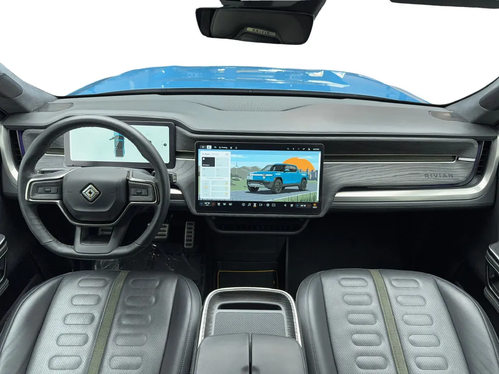 Rivian R1T photo 16