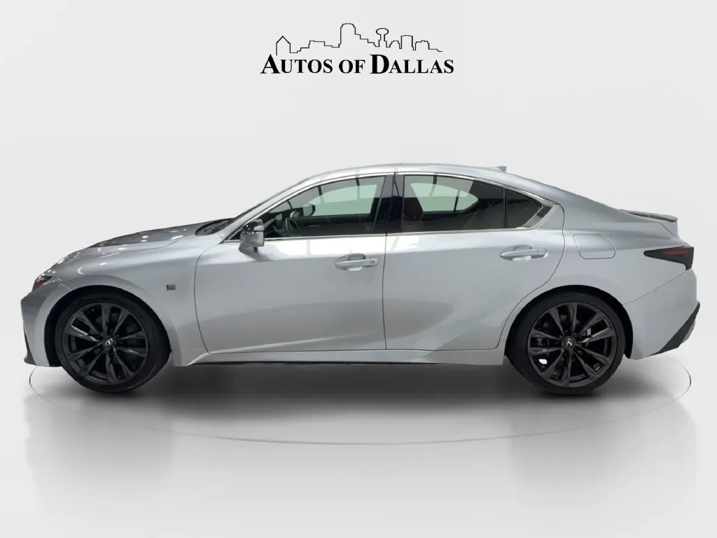 Lexus IS photo 6