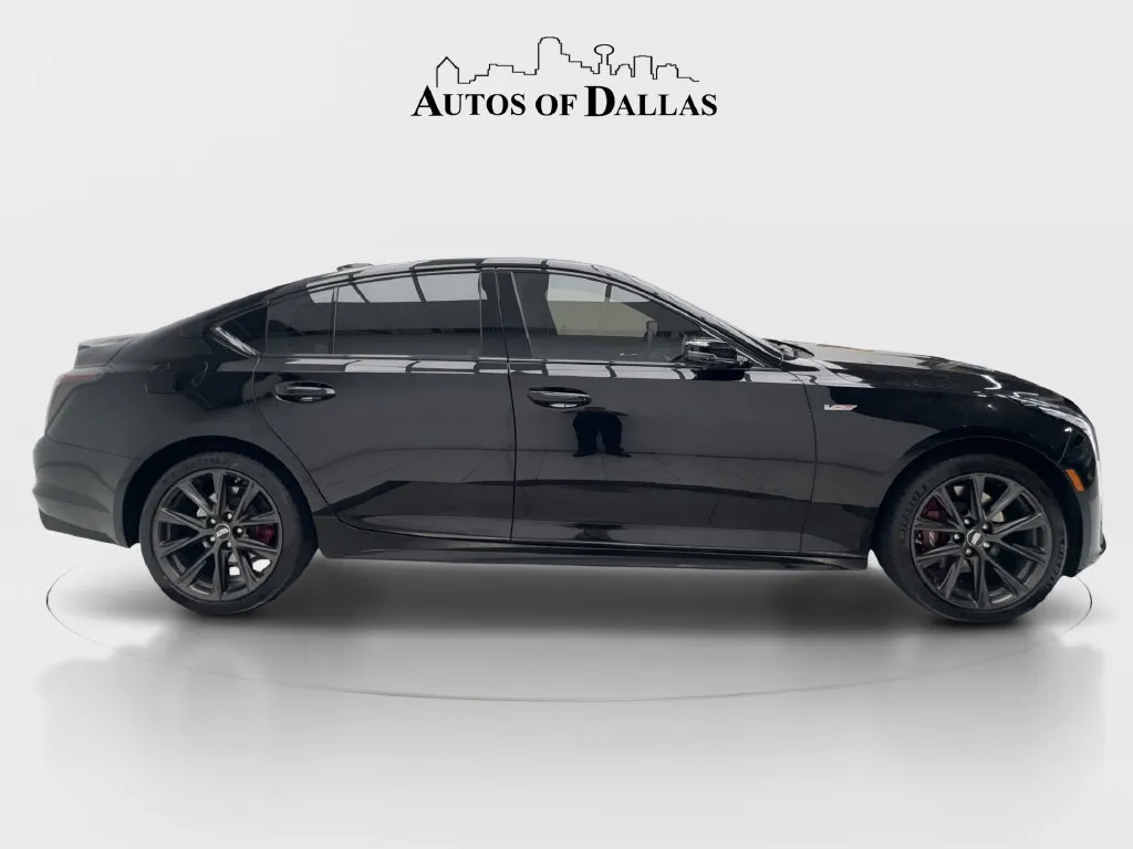Cadillac CT5 photo 11