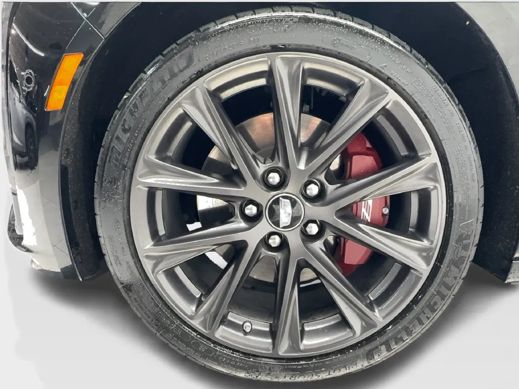 Cadillac CT5 photo 15