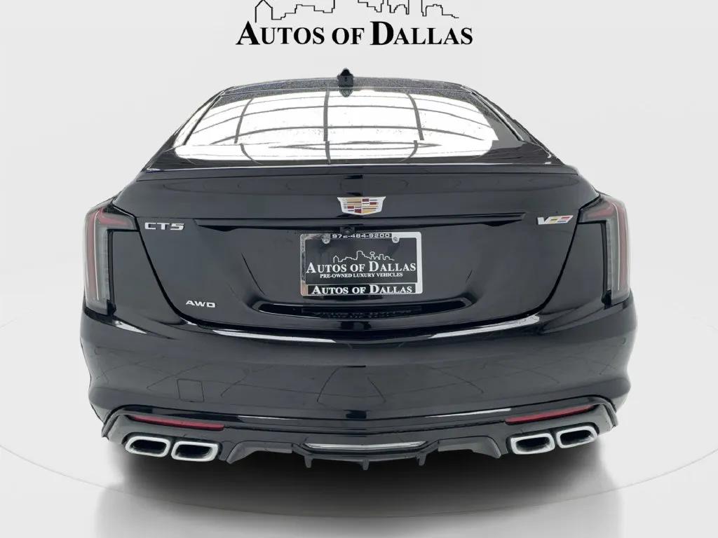 Cadillac CT5 photo 7